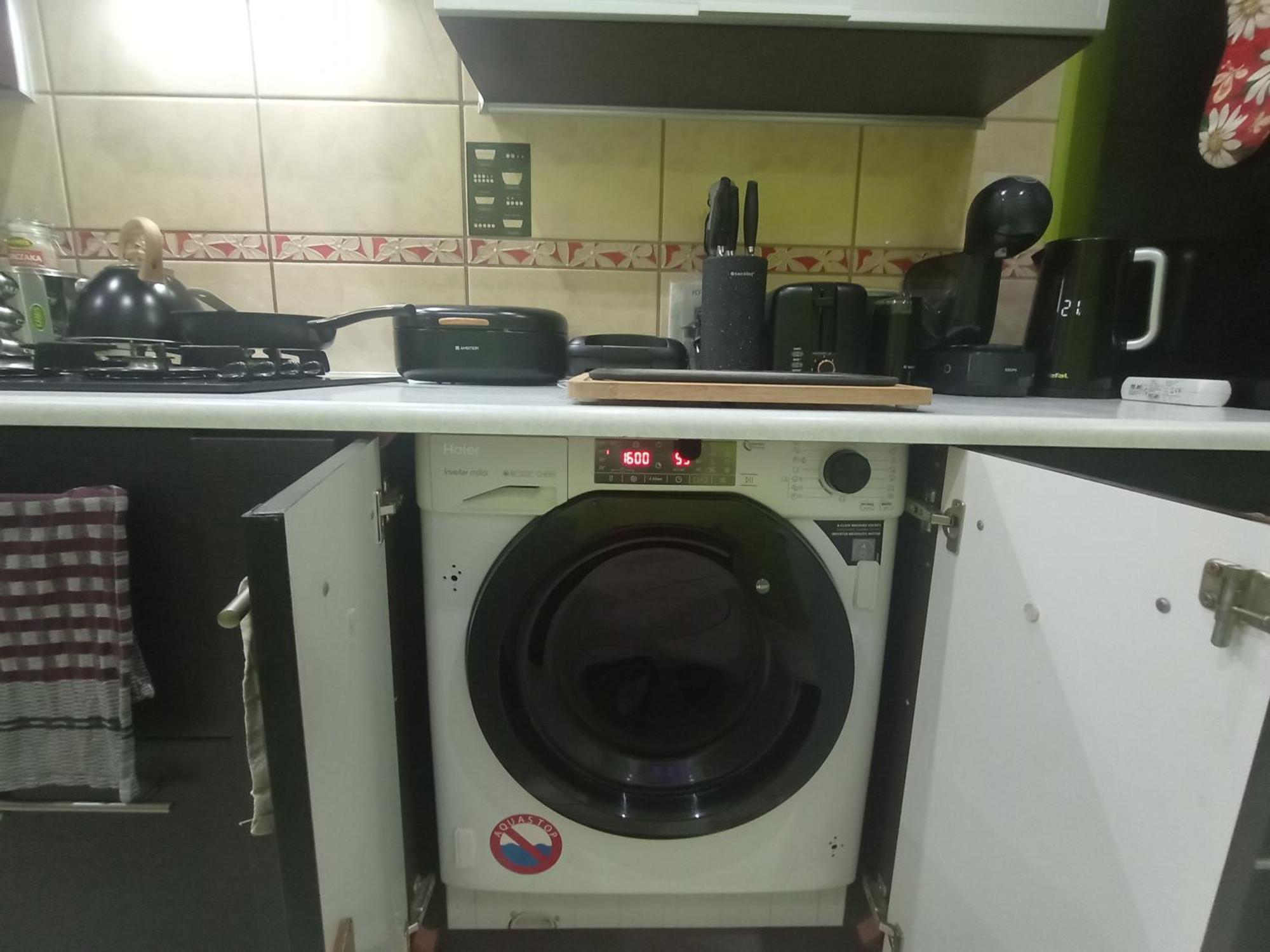 Apartament Venge -Cale Mieszkanie 46M2 Na Wylacznosc - Z Jedna Sypialnia I Jednym Sypialno-Salonem -3 Pietro Bez Windy- Rezerwacja Bez Karty Kredytowej-Klimatyzacja-Netflix-2 Lozeczka Dzieciece- Bezplatny Parking Publiczny Wroclaw Exterior photo