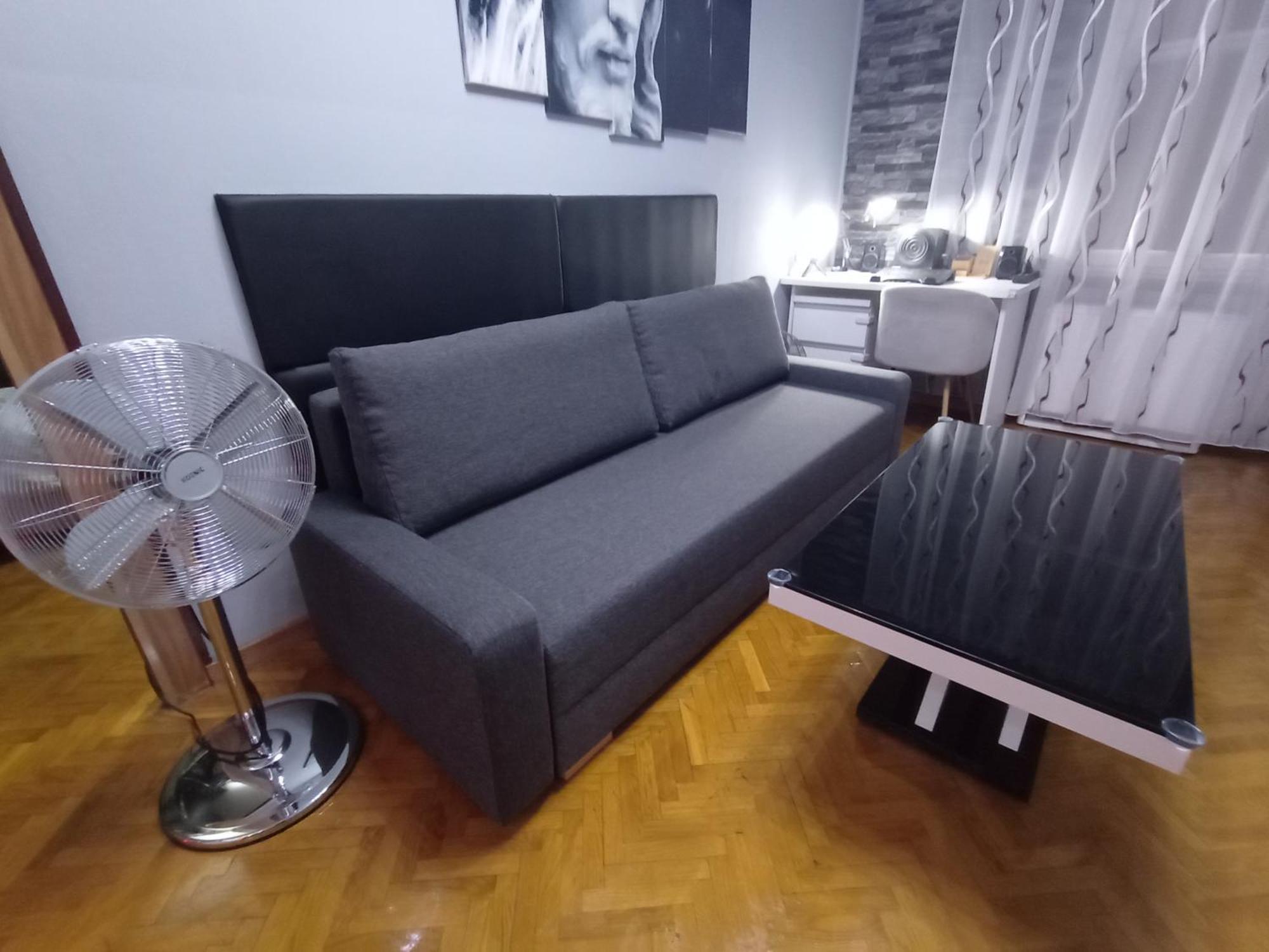 Apartament Venge -Cale Mieszkanie 46M2 Na Wylacznosc - Z Jedna Sypialnia I Jednym Sypialno-Salonem -3 Pietro Bez Windy- Rezerwacja Bez Karty Kredytowej-Klimatyzacja-Netflix-2 Lozeczka Dzieciece- Bezplatny Parking Publiczny Wroclaw Exterior photo